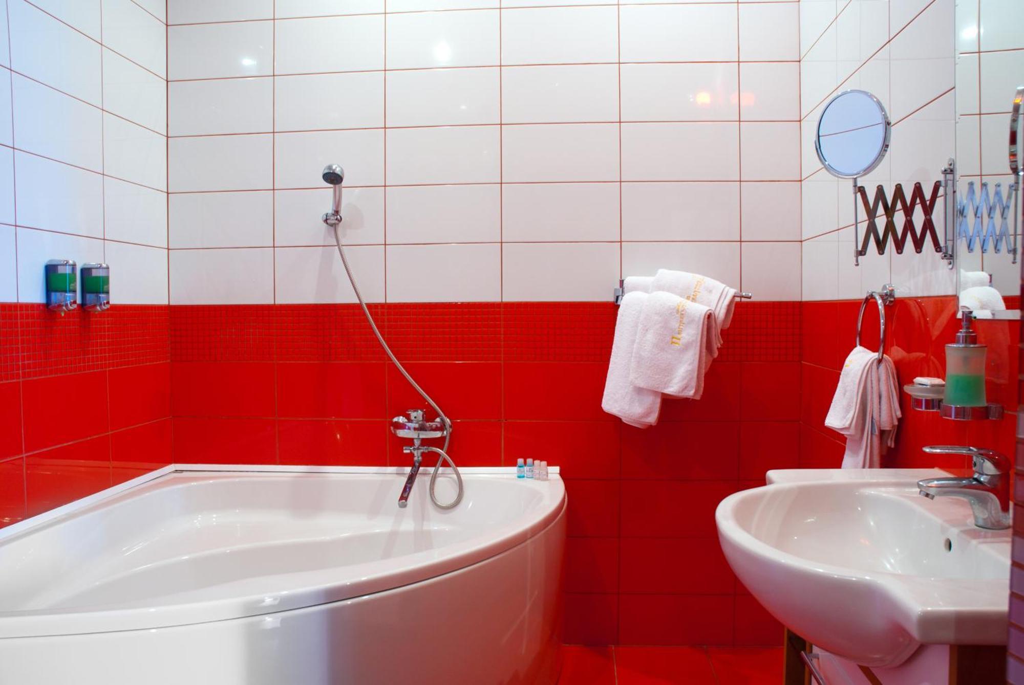 Tsentralniy Hotel Khmelʼnytsʼkyy Buitenkant foto