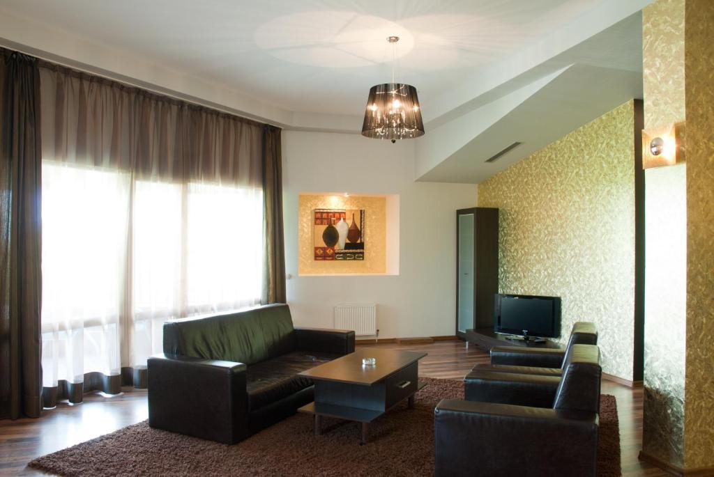 Tsentralniy Hotel Khmelʼnytsʼkyy Kamer foto