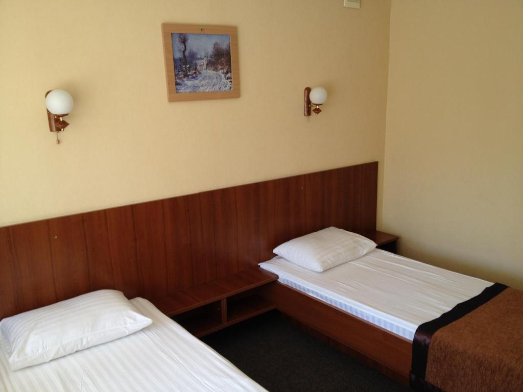 Tsentralniy Hotel Khmelʼnytsʼkyy Kamer foto