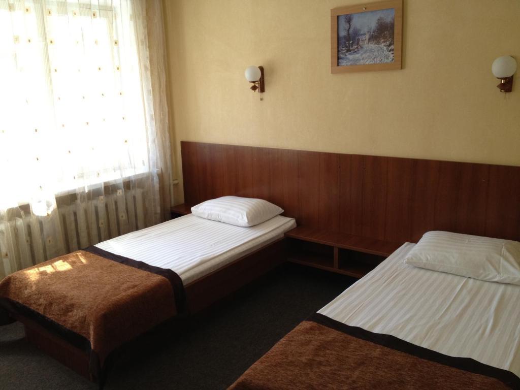 Tsentralniy Hotel Khmelʼnytsʼkyy Kamer foto